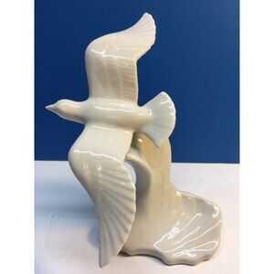 Kingwood Ceramics Seagull on a Wave Figurine by Designer Dwight Morris Signed